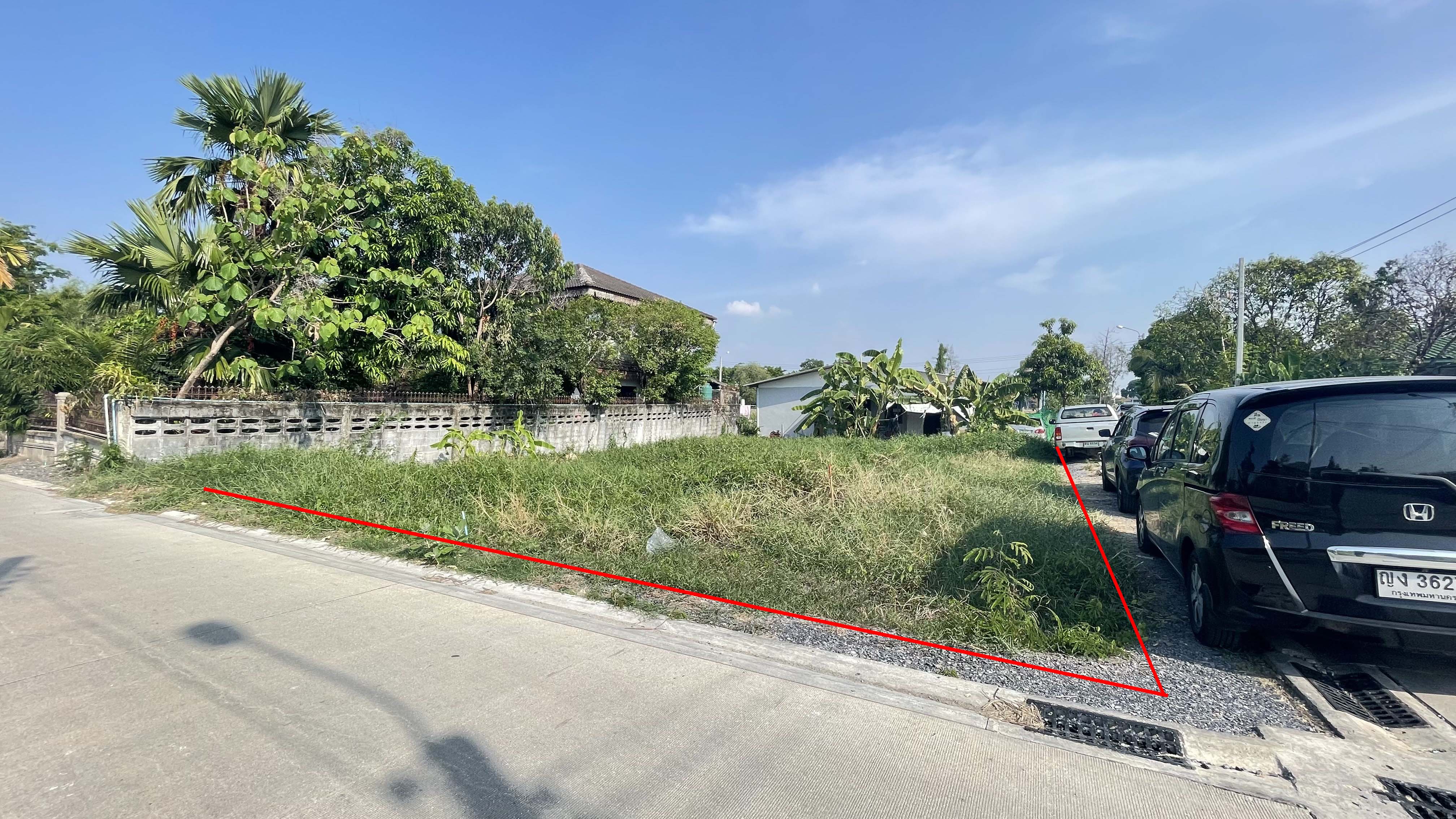 ขายที่ดินสวยแปลงมุม 100 ตร.วา ในซอยงบประมาณ ใกล้เมืองทอง ตรงข้าม Megahome ปากเกร็ด นนทบุรี